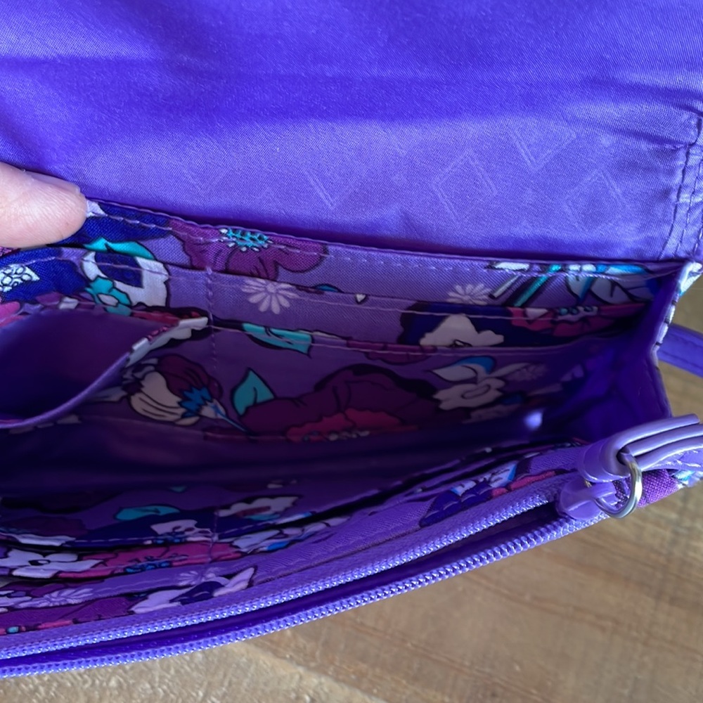Vera Bradley Purple Floral wristlet - Picture 4 of 7